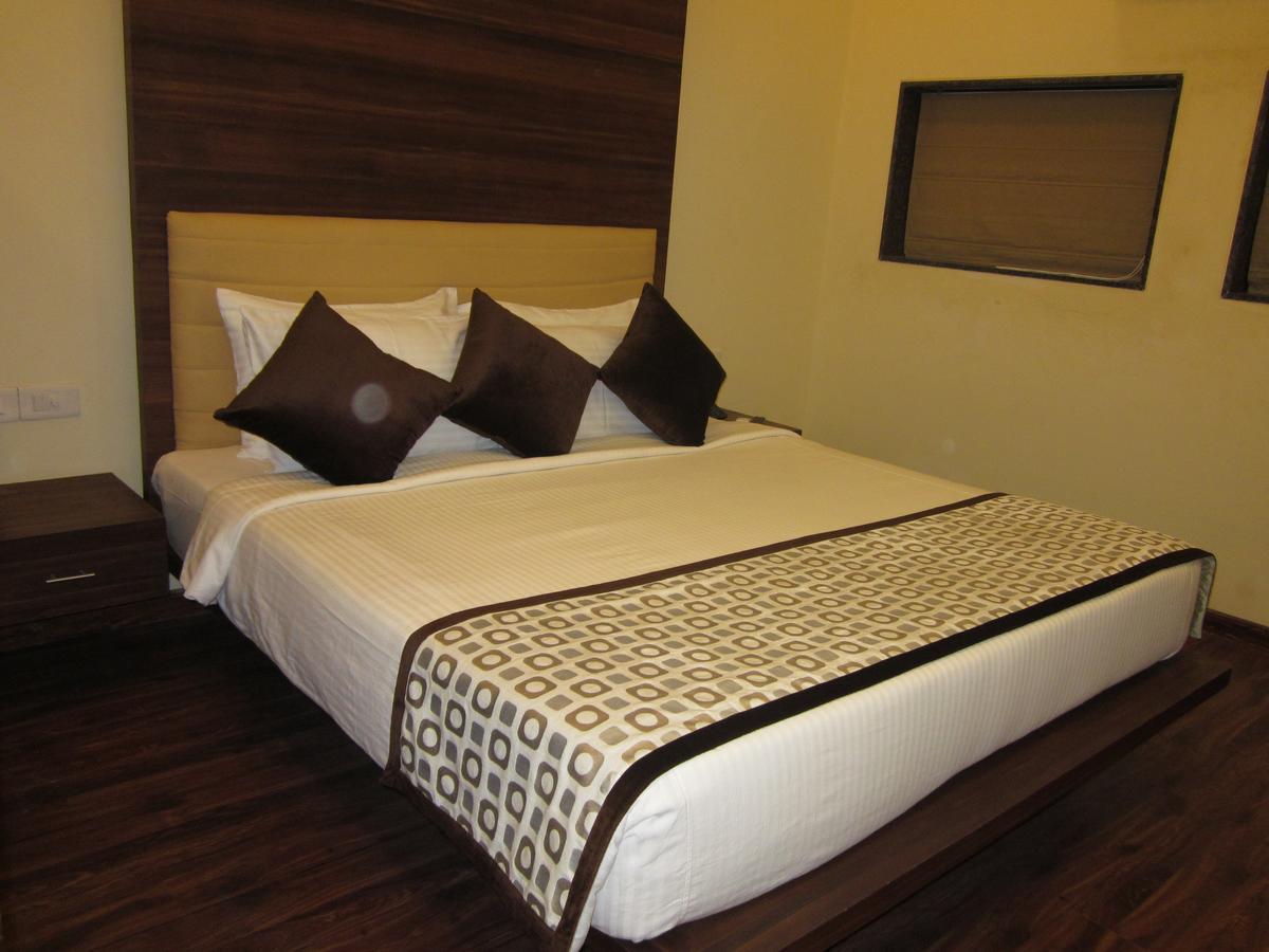 Vijaya Tej Clarks Inn Patna  Exterior foto